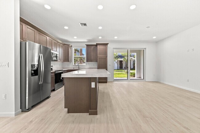 Foto del edificio - 16404 Mirabell Mnr Ln