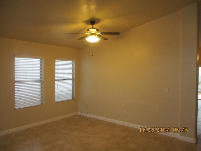Building Photo - 8216 Grassy Point Cir
