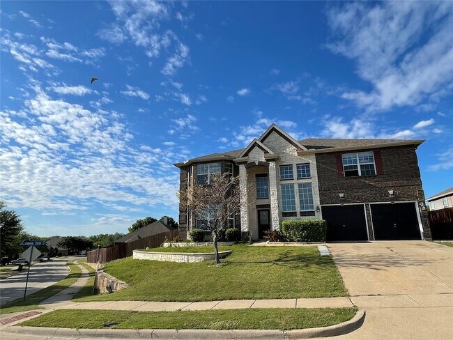 Foto del edificio - 1601 Canyon Creek Ct