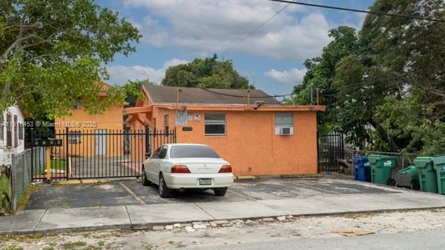 Foto principal - 2378 NW 60th St