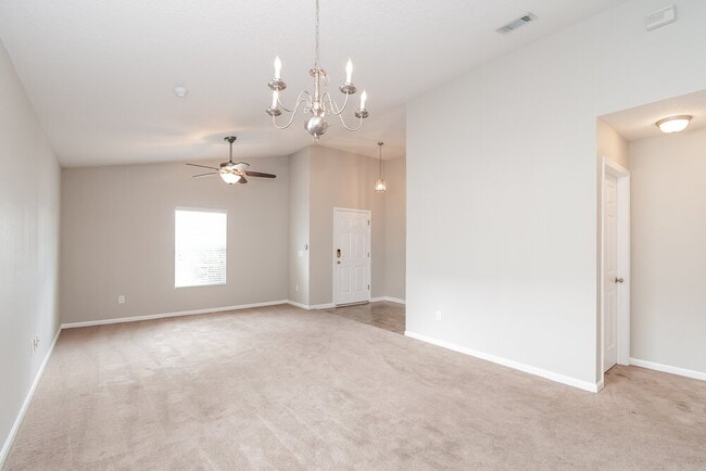 Building Photo - 2120 Sotterley Ln