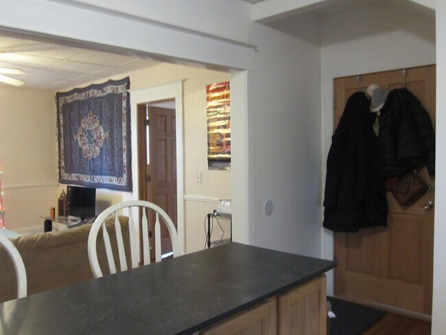 Foto del edificio - 1328 Vermont St