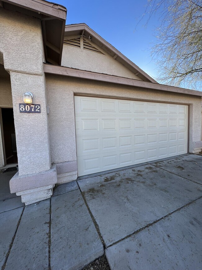 Building Photo - 8072 E Snakeroot Dr