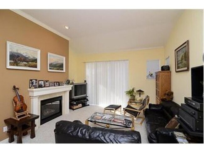 Foto del edificio - 2 bedroom 2 bathroom in Turtle Creek