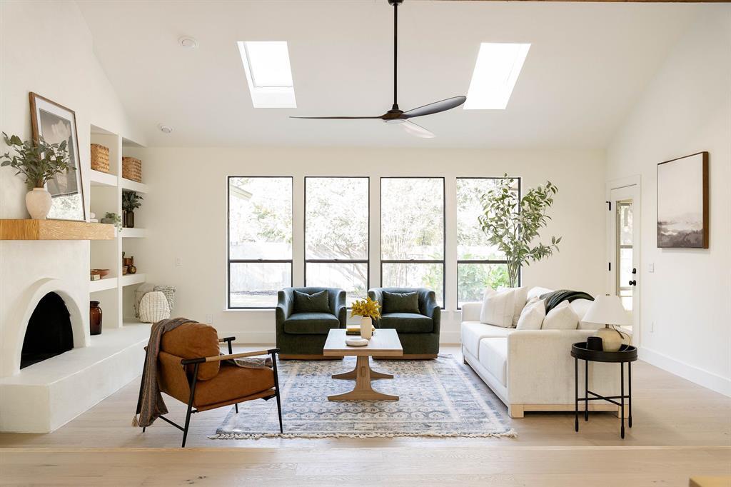 Foto principal - 10502 Ronwood Dr