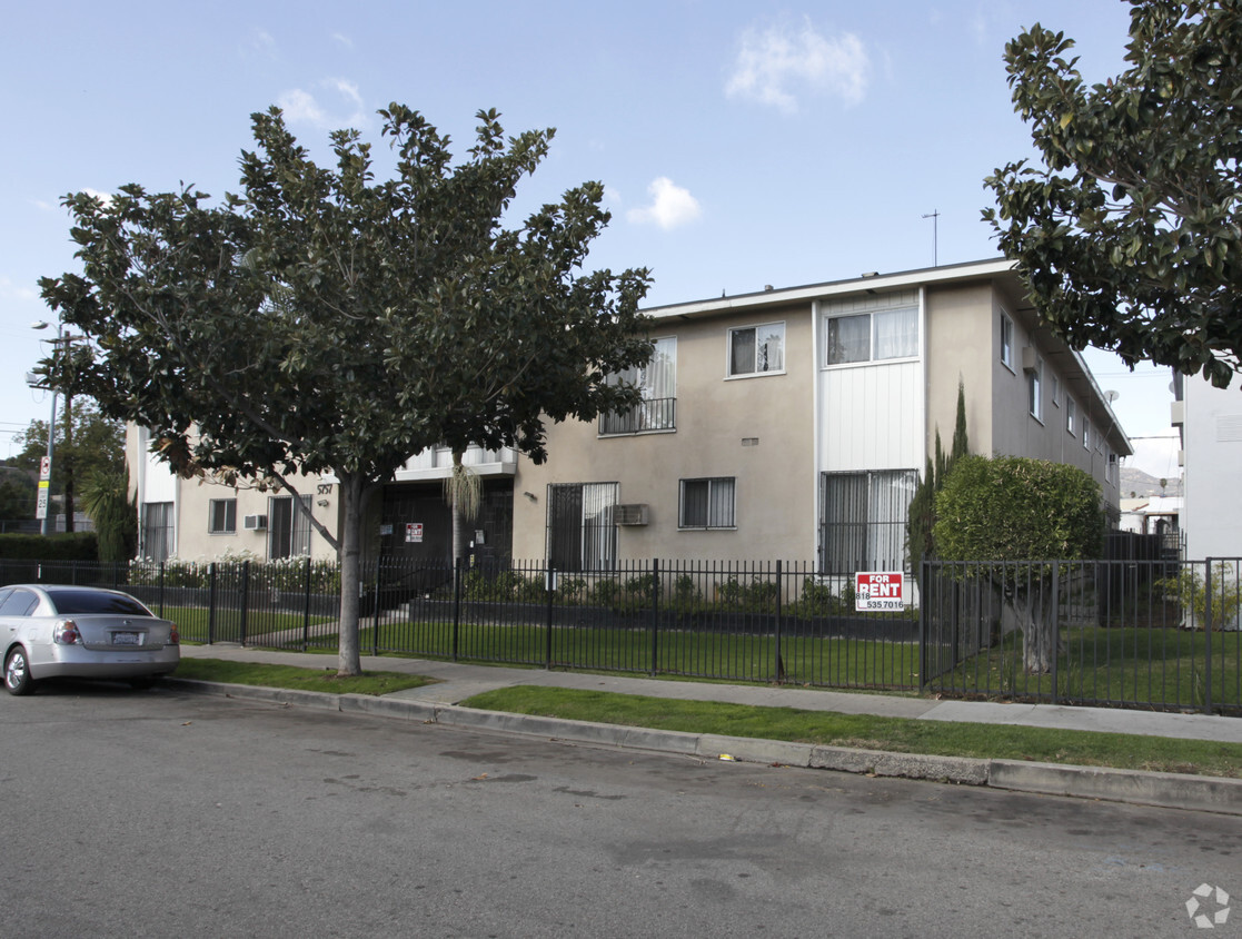 Foto del edificio - La Mirada Apartment