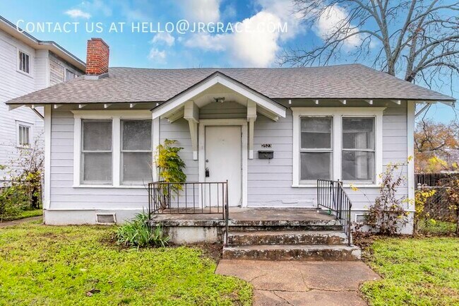 Building Photo - 2523 Sanger Ave