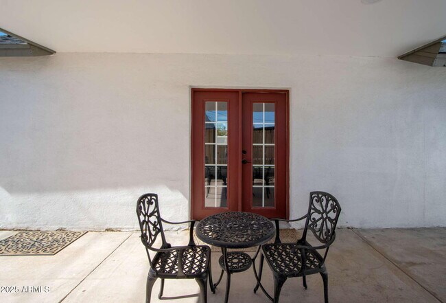 Foto del edificio - 1503 W Garden St