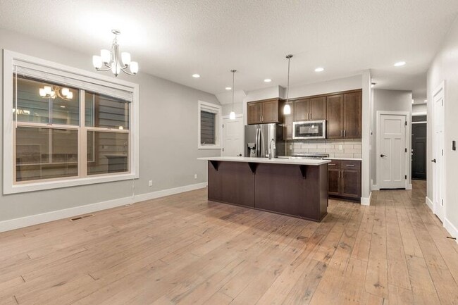 Foto del edificio - 7898 SW Capitol Hill Rd