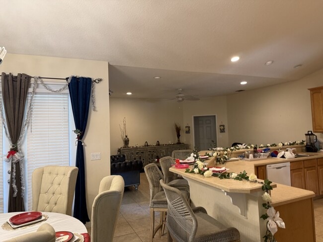 Foto del edificio - 4412 SW Bonney St