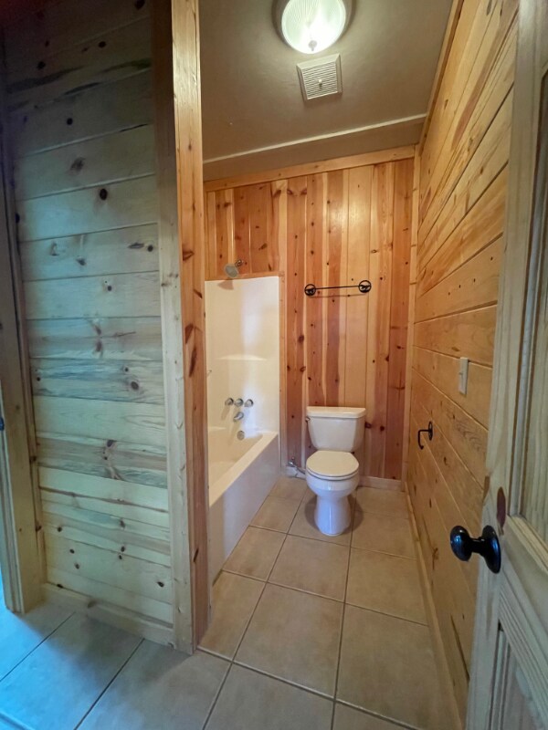 Building Photo - 61 W Cyn Trl