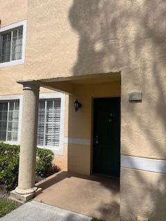 Foto del edificio - 1733 Village Blvd