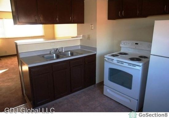 Primary Photo - 3585 Cushing Dr