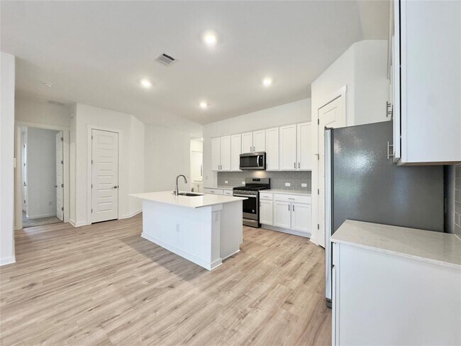 Foto del edificio - 2109 Gabriels Horn Rd