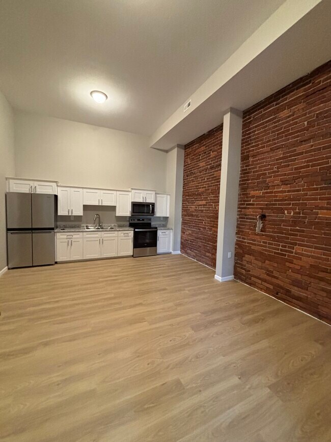 Foto del edificio - 712 12th St