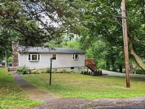 Building Photo - 55 S Hill Rd