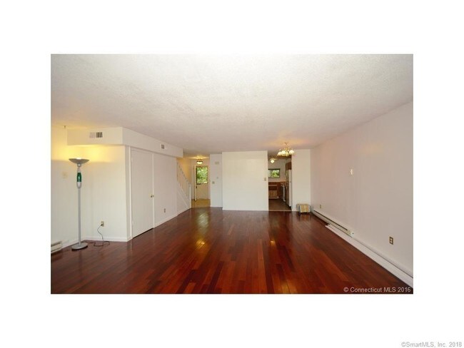 Building Photo - 131 Sheraton Ln
