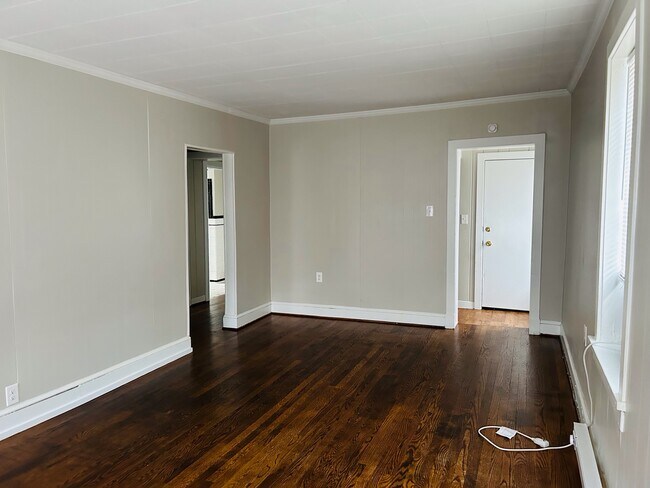 Foto del edificio - 103 W Germain St