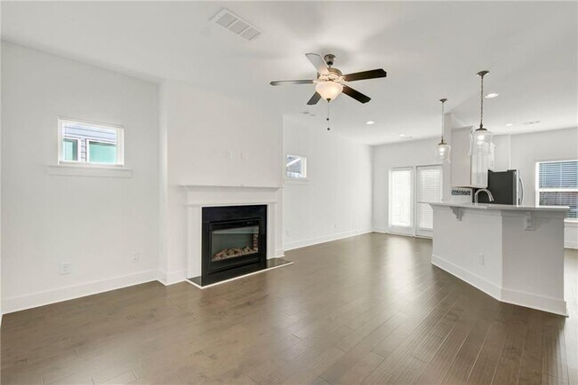 Building Photo - 1903 Plainsboro Dr