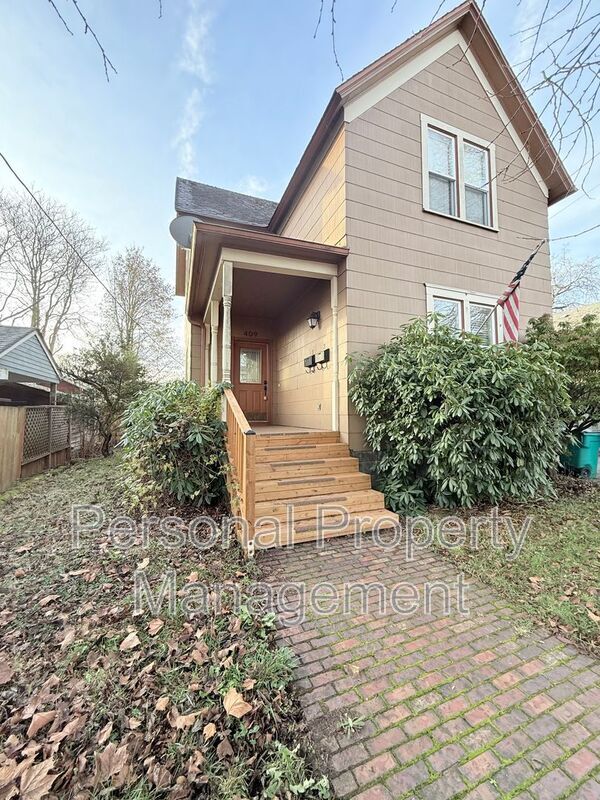 Foto del edificio - 409 W McLoughlin Blvd