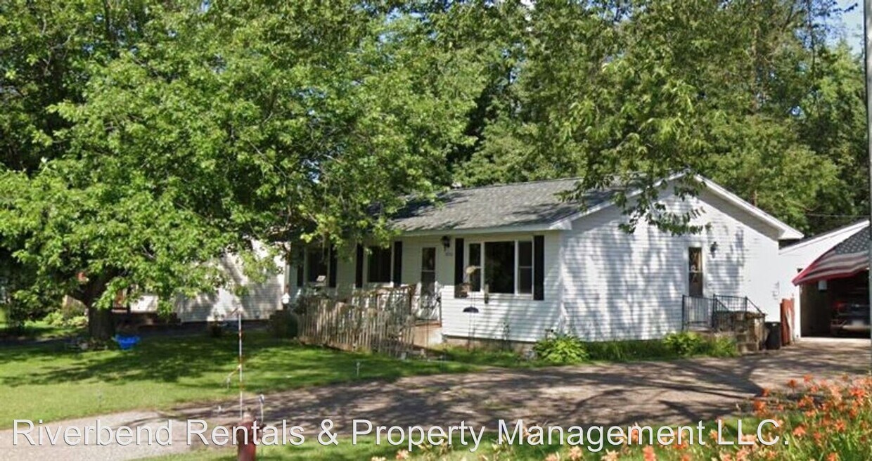 Building Photo - 3 br, 2 bath House - 3232 Lilac St