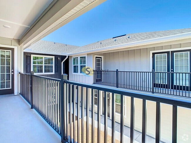 Building Photo - 3821 SW 43rd Ct