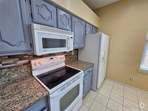 Building Photo - 427 Barton Dr