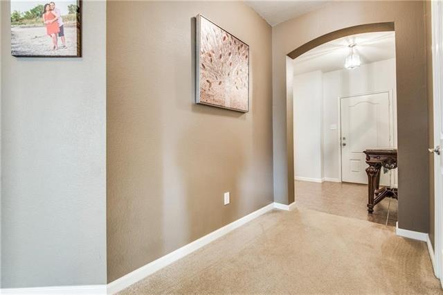 Building Photo - 9613 Zaharias Dr