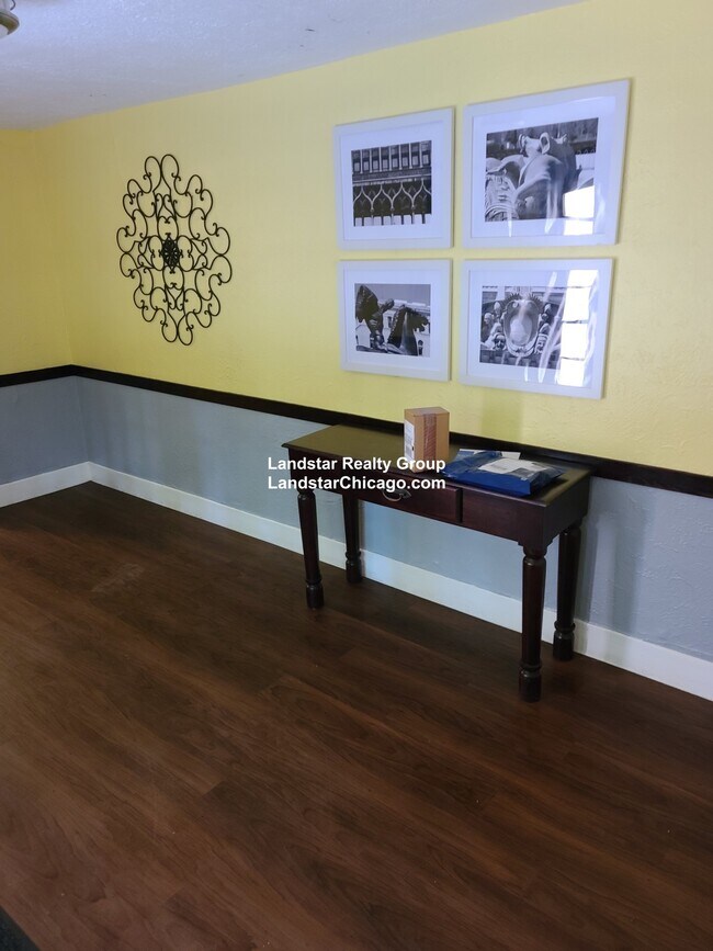 Foto del edificio - 4514 N Wolcott Ave