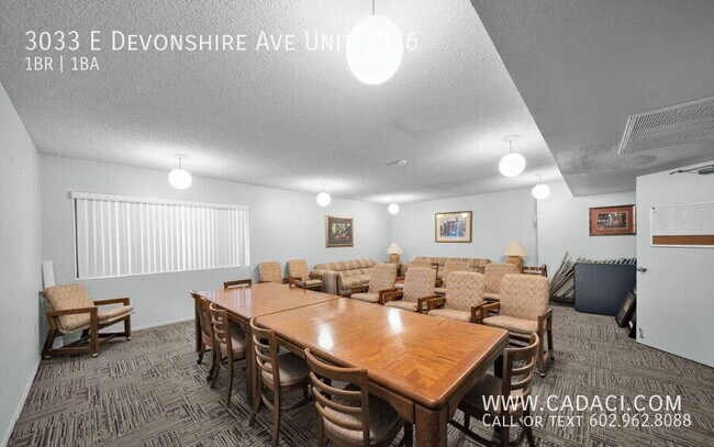 Foto del edificio - 3033 E Devonshire Ave