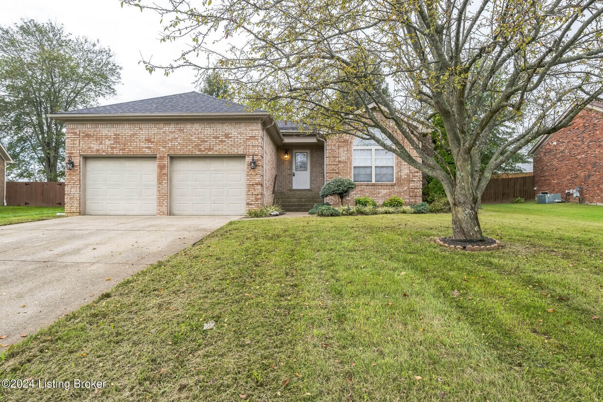 Foto principal - 189 Cherokee Cir