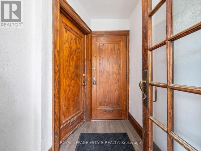 Building Photo - 84 Glen Manor Dr