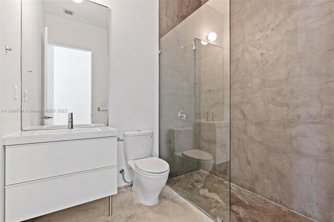 Foto del edificio - 3660 SW 24th Ter