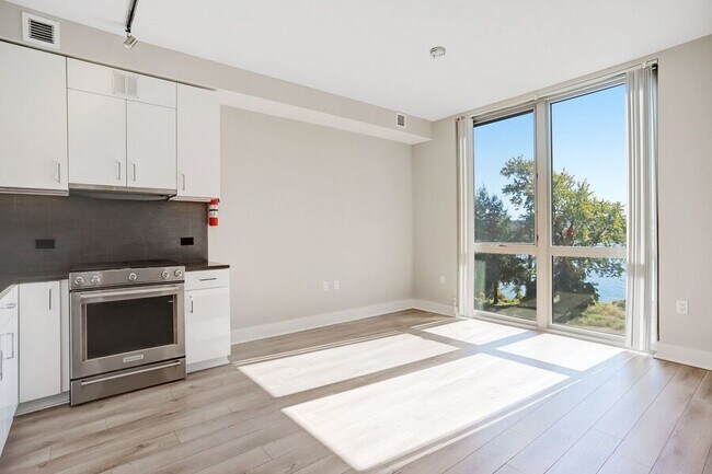 Foto del edificio - 88 V St SW