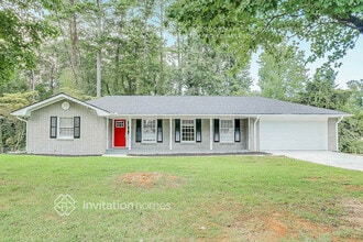 Building Photo - 3610 Warbler Dr