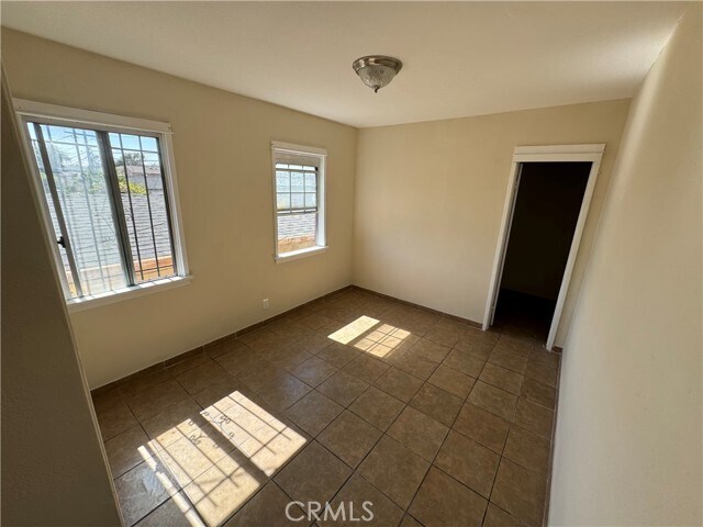 Building Photo - 111 W 97th St