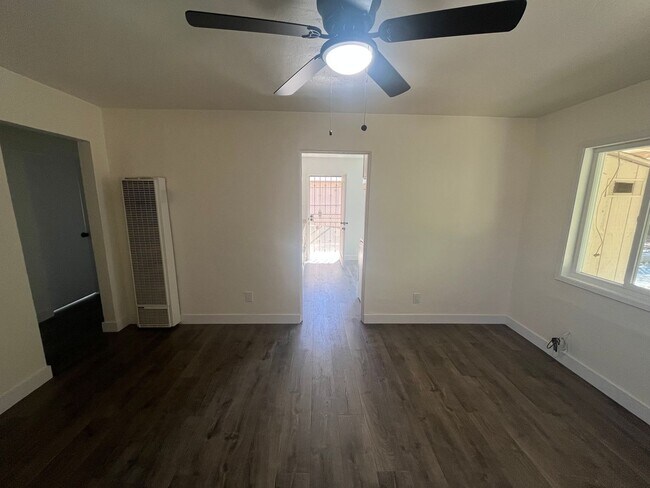 Foto del edificio - 406 Niles Ave