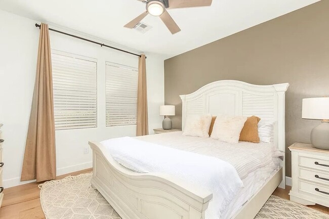 Building Photo - 11500 E Cochise Dr
