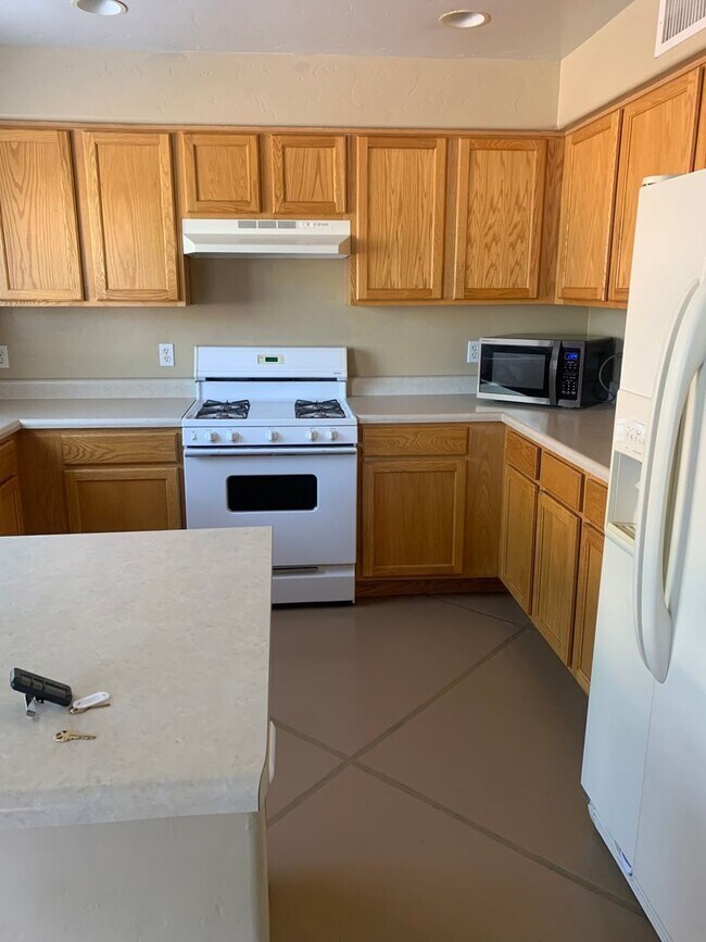 Foto del edificio - 2940 N Adelaide Farms Pl