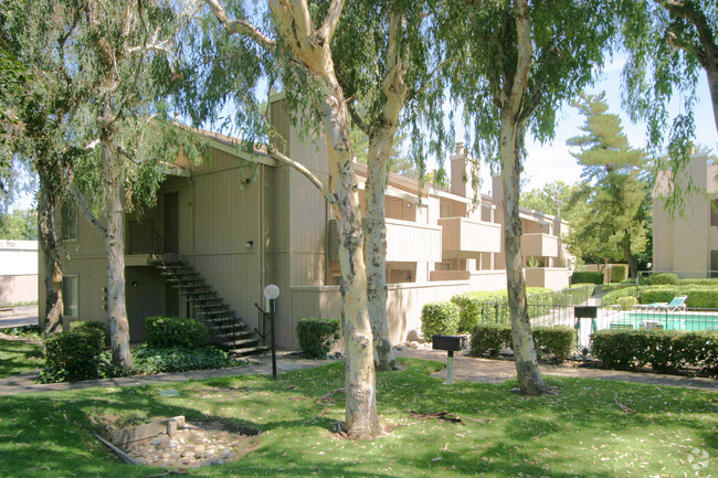 Building Photo - Sierra Woods Apartments