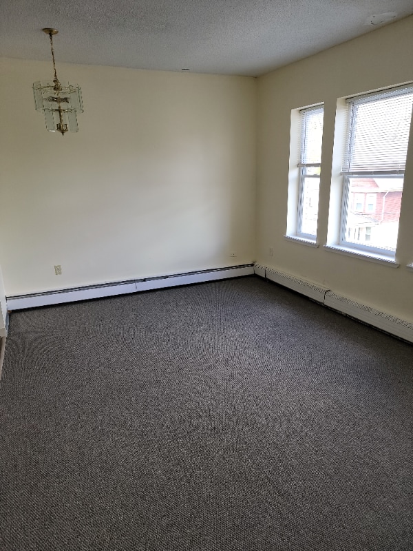 Building Photo - 43 Lenox St