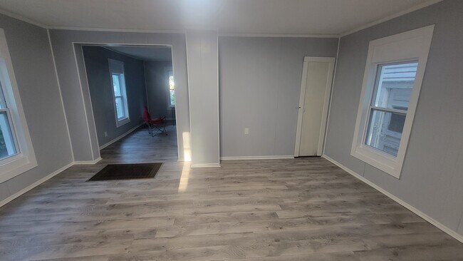 Foto del edificio - 223 SW Harrison St