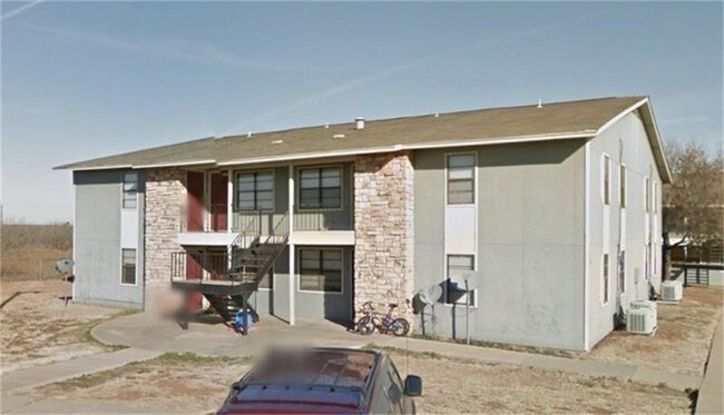 Building Photo - 100 S Prairie Cir