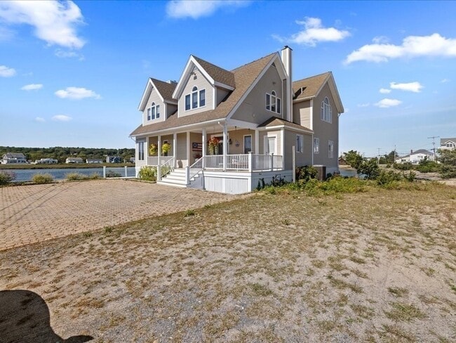 Building Photo - 9 Kenilworth St