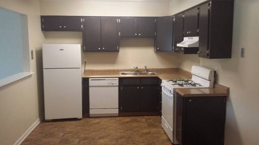Primary Photo - 200 N 2nd St