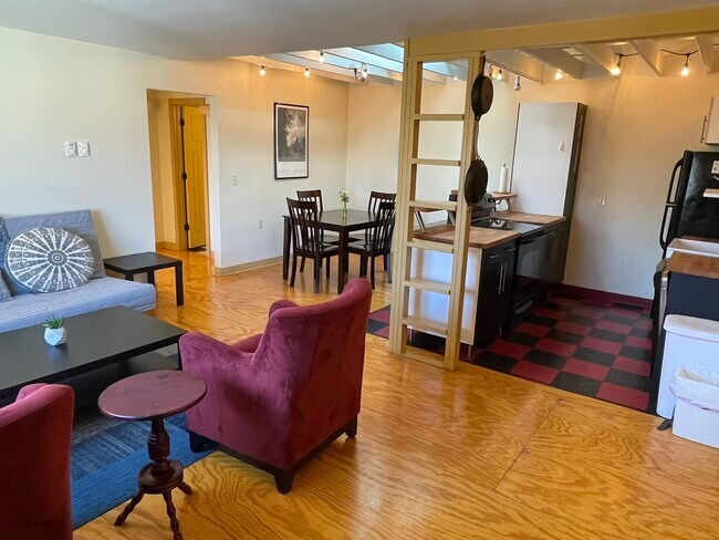 Foto del edificio - 2915 2nd Ave S