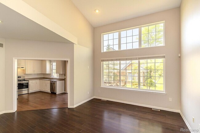 Foto del edificio - 41859 Mitchell Rd