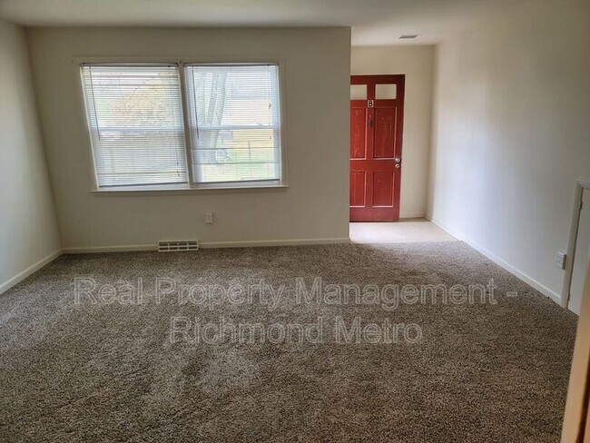 Building Photo - 1138 Shuford Ave