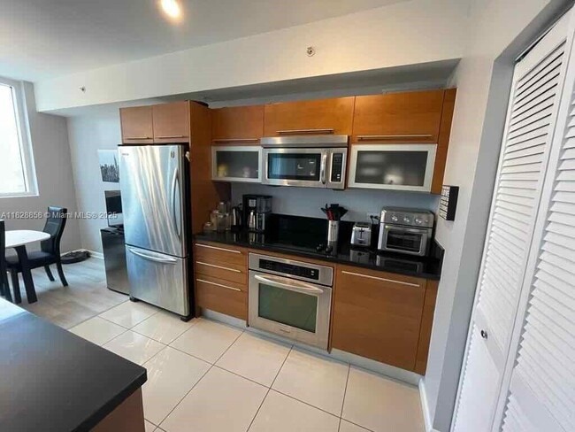 Building Photo - 244 Biscayne Blvd