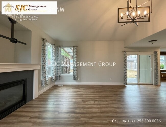 Building Photo - 506 Callendar St NW